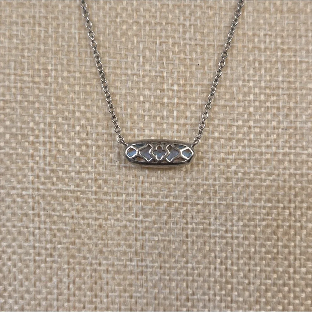 Kendra ScottElisa Statement Short‎ Iridescent Pendant Necklace Adjustable